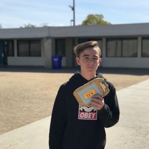 Meet your Posher, Jackson